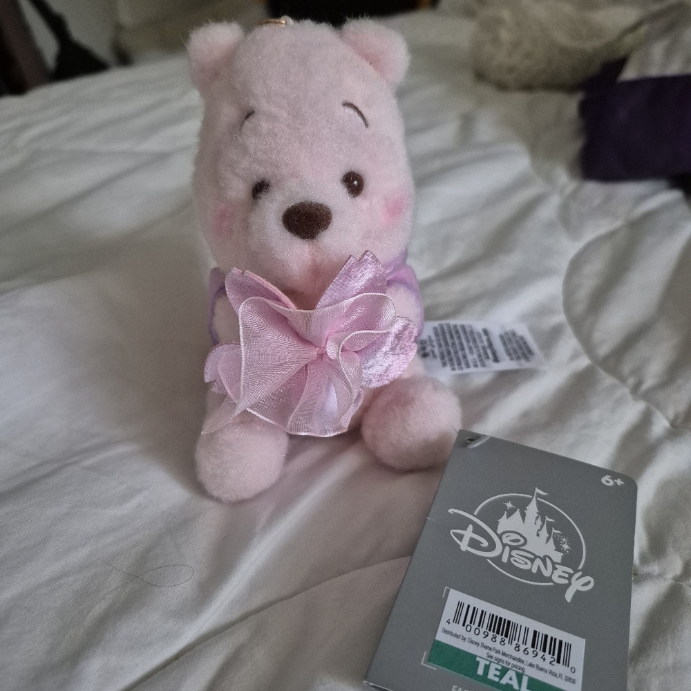 Disney Sakura Winnie The Pooh